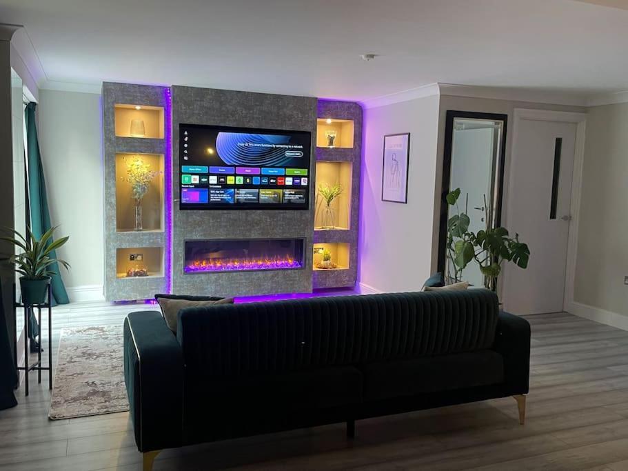 The Exclusive Jacuzzi Apartment バーミンガム エクステリア 写真
